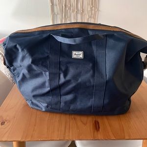 Herschel Weekend Bag